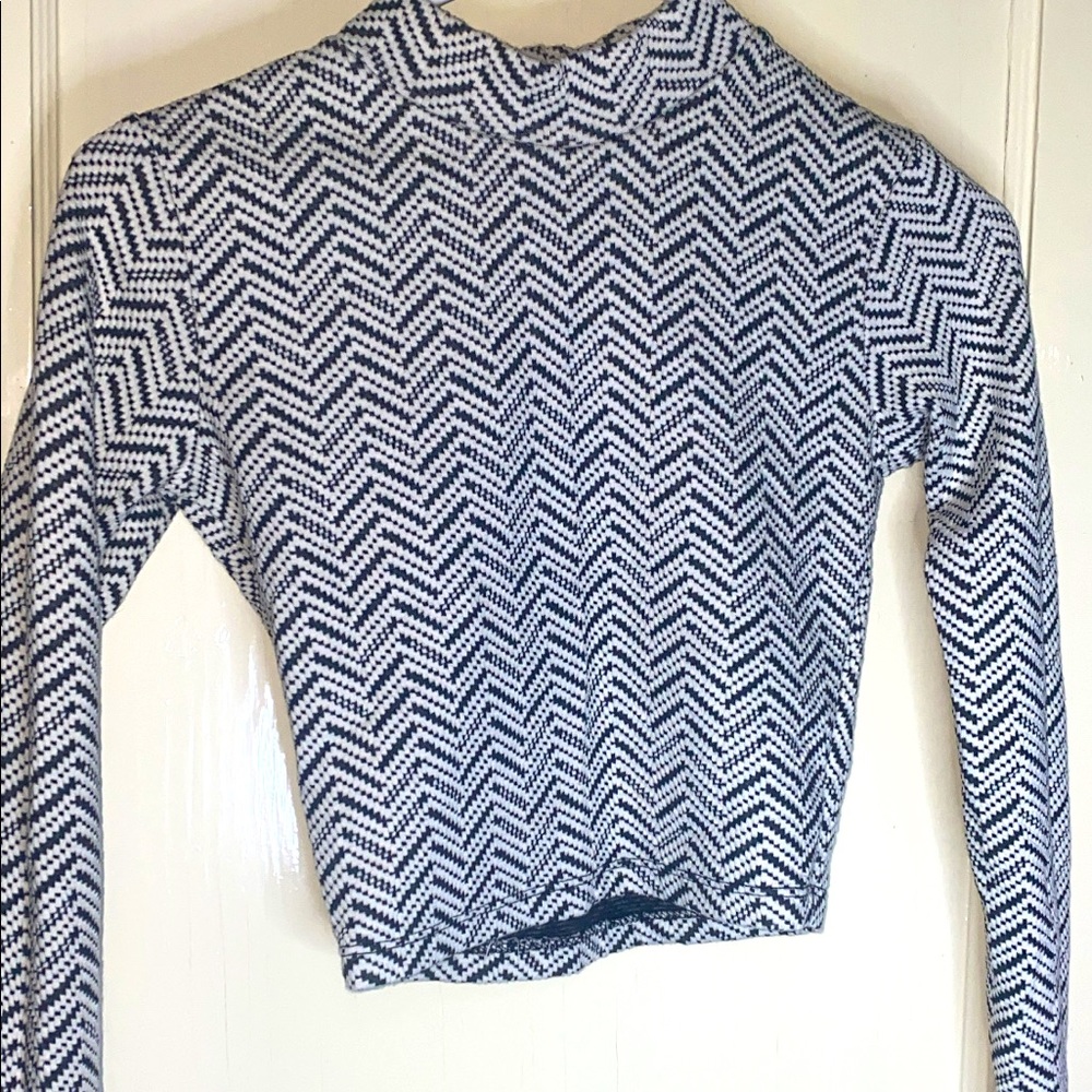 Long sleeve Crop Top